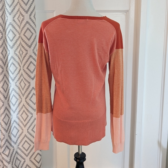 Lacoste Womens Sweater Size S/38 Salmon Orange Deep V-Neck Colorblock Cotton - Picture 8 of 9